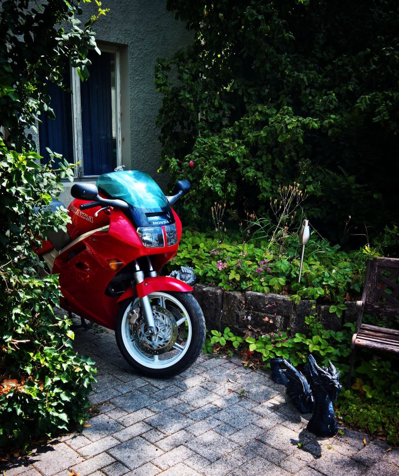 E0849DE1-CAAD-4A32-B2EA-FE06597760D2